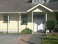 5655 Christine Dr in Eureka, CA - Building Photo - Building Photo