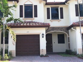 105 SE 33rd Terrace in Homestead, FL - Building Photo
