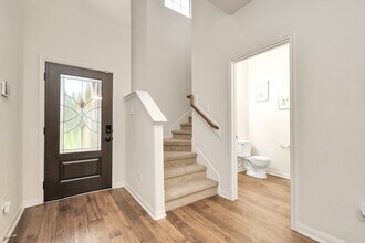 829 Indigo Springs Ln in La Marque, TX - Building Photo - Building Photo