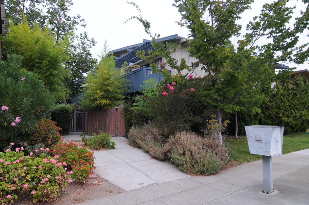 1621 Maurice Lane in San Jose, CA - Building Photo