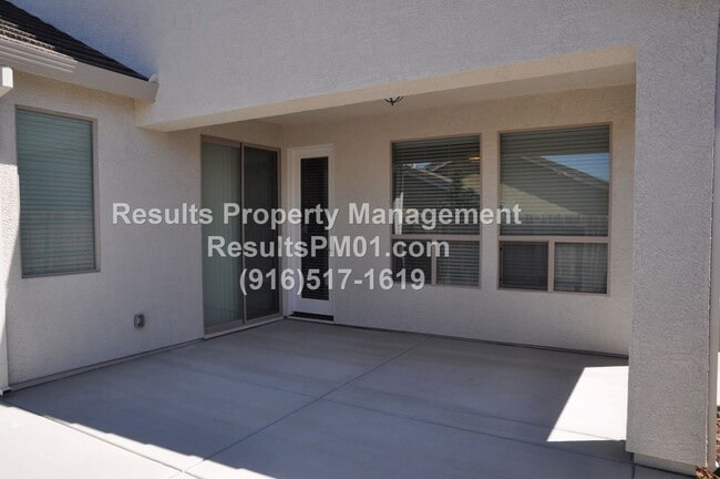 1907 Verrazona Dr in Roseville, CA - Building Photo - Building Photo