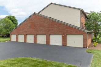 Wellington Chase Condominiums in Lexington, KY - Building Photo - Building Photo