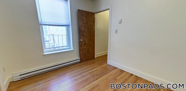 32 Westland Ave in Boston, MA - Foto de edificio - Building Photo