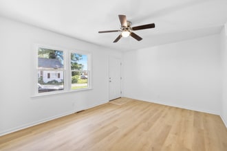 3512 Columbia St in Portsmouth, VA - Building Photo - Building Photo