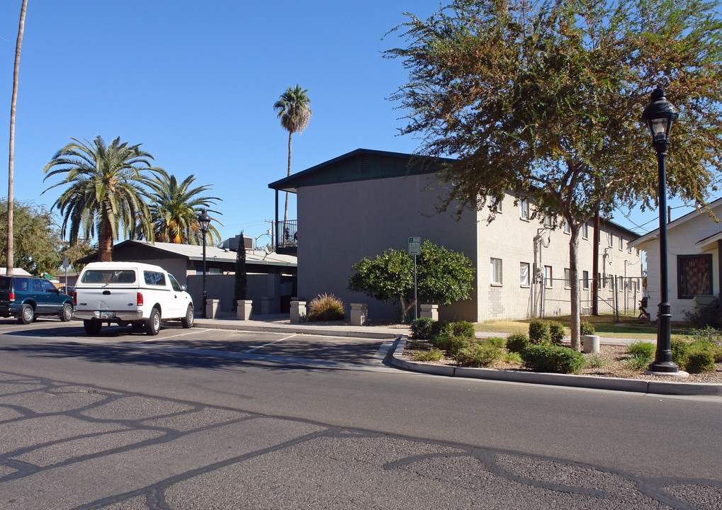 Annex Apartments in Glendale, AZ - Building Photo