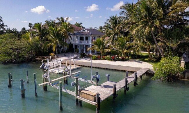 property at 3192 Blue Cypress Ln