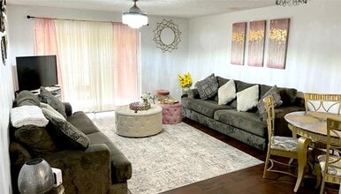 7065 Balboa Dr in Orlando, FL - Building Photo - Building Photo