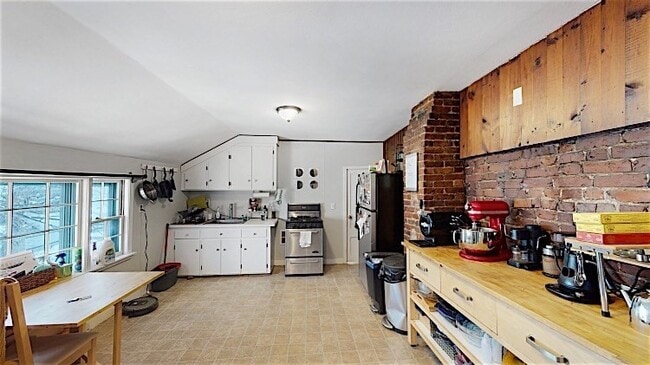 property at 58 Atherton St