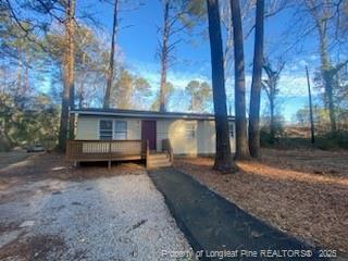 330 Wheel Hollow Trail in Sanford, NC - Building Photo