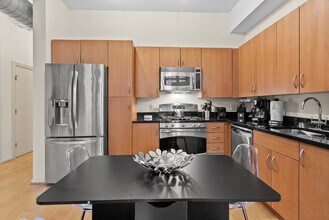 811 4th St NW in Washington, DC - Building Photo - Building Photo