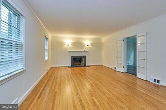 3819 Woodbine St in Chevy Chase, MD - Building Photo - Building Photo