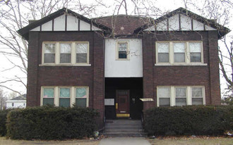 15646 Turlington Ave Apartments