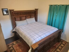 1505 S Sierra Bonita Ave in Los Angeles, CA - Building Photo - Building Photo