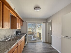 3322 Birchwood Ave SW in Grand Rapids, MI - Building Photo - Building Photo