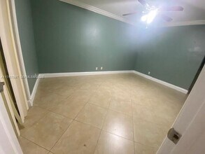 3933 Cocoplum Cir in Coconut Creek, FL - Foto de edificio - Building Photo