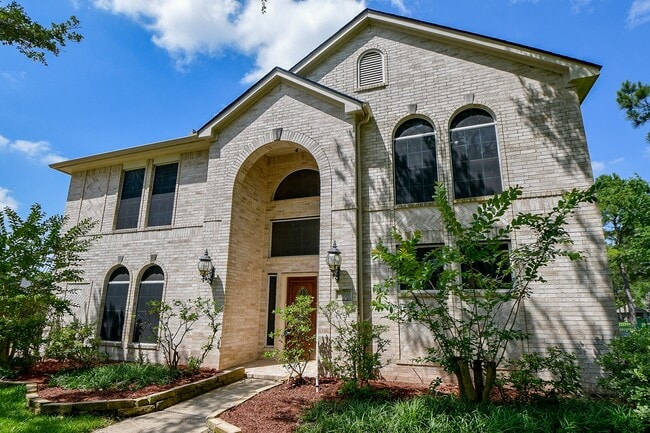 17411 Lonesome Dove Trail in Houston, TX - Building Photo - Building Photo