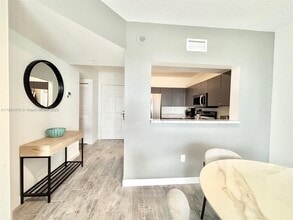 3020 NE 32nd Ave in Fort Lauderdale, FL - Building Photo - Building Photo