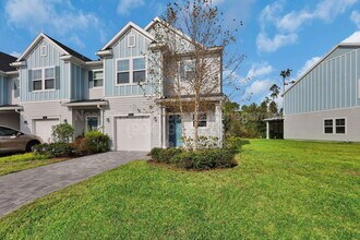 180 Boracay Cir in Saint Johns, FL - Building Photo - Building Photo