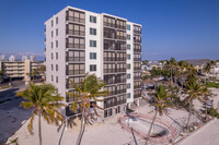 The Windsong in Bonita Springs, FL - Building Photo - Building Photo