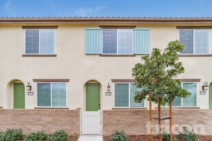 10458 Barrena Lp in Elk Grove, CA - Building Photo