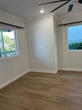 951 N Oxford Ave, Unit H-273 in Los Angeles, CA - Foto de edificio - Building Photo