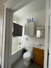 412 N Church St, Unit Apartment 3 in Fayette, MO - Building Photo - Building Photo