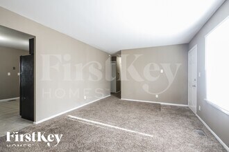 6720 42nd St, Unit 3-317 in Indianapolis, IN - Building Photo - Building Photo