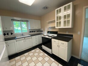 605 13th St-Unit -605 13th St in Lewiston, ID - Foto de edificio - Building Photo