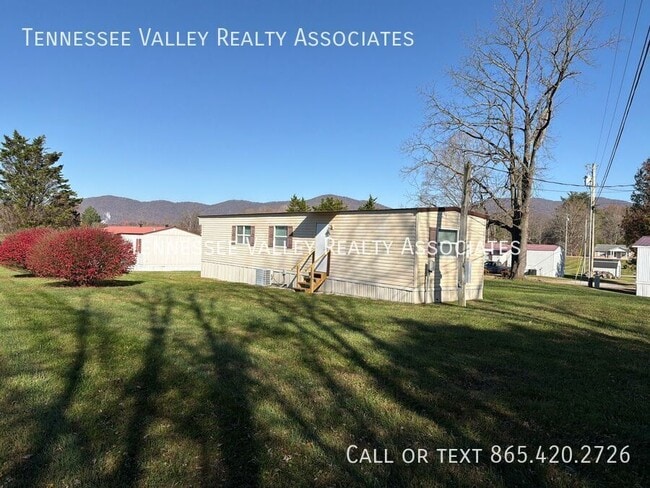 2254 Knoxville Hwy in Wartburg, TN - Building Photo - Building Photo