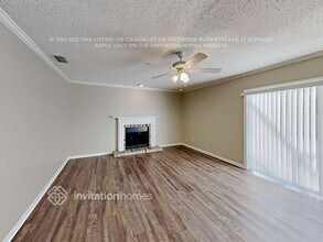 16601 Vallely Dr in Tampa, FL - Building Photo - Building Photo