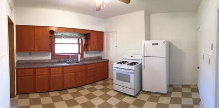 224 Sample St in Pittsburgh, PA - Building Photo - Building Photo
