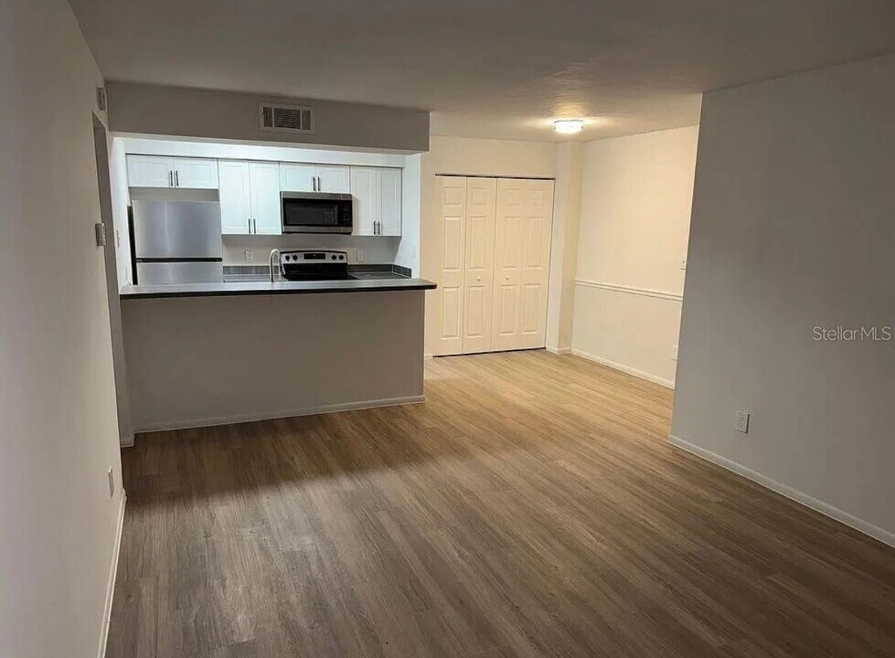 5313 Summerlin Rd in Ft. Myers, FL - Building Photo