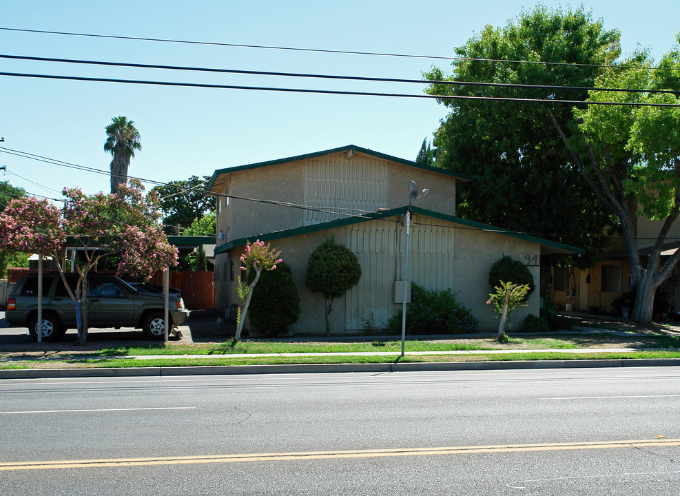 941 S Maple Ave in Fresno, CA - Building Photo