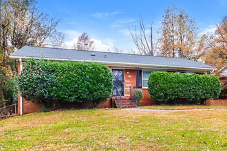 8200 Carrolwood Dr in Charlotte, NC - Building Photo - Building Photo