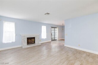 6623 W Tropicana Ave in Las Vegas, NV - Building Photo - Building Photo
