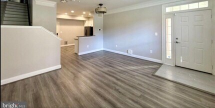 4110 Potomac Highlands Cir in Triangle, VA - Foto de edificio - Building Photo