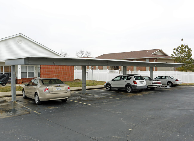 Bolivar Plaza Apartments in Bolivar, MO - Building Photo - Building Photo