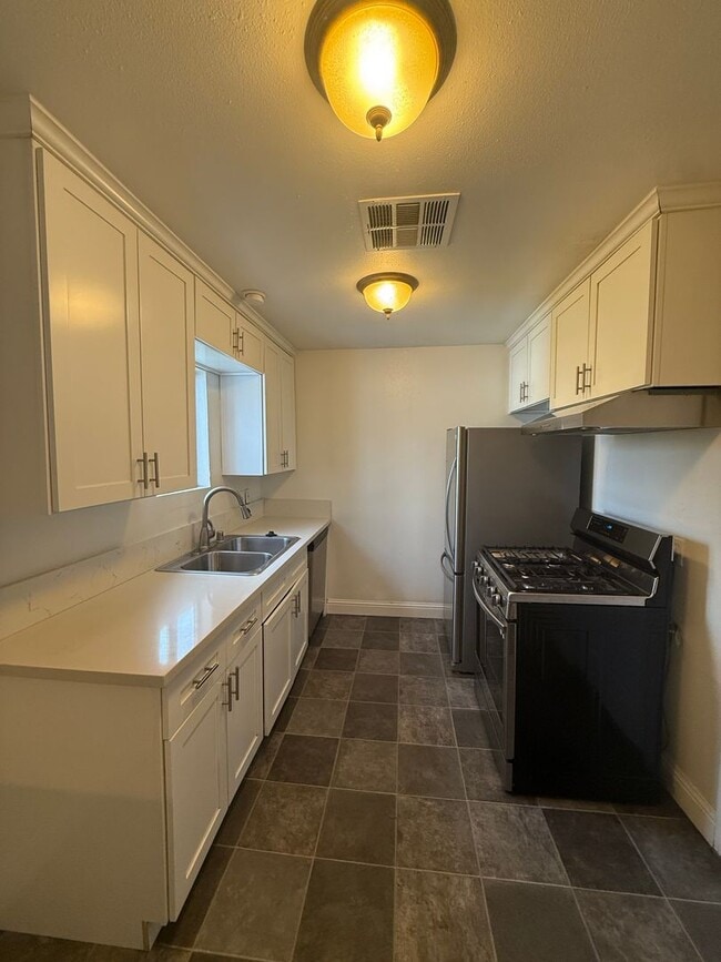 property at 4213 28th St