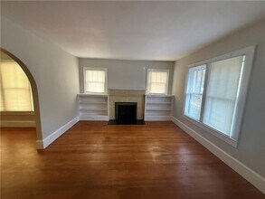 254 Tuttle Ave in Mobile, AL - Building Photo - Building Photo