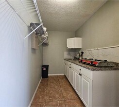12003 Prairie Meadows Dr in Orlando, FL - Building Photo - Building Photo