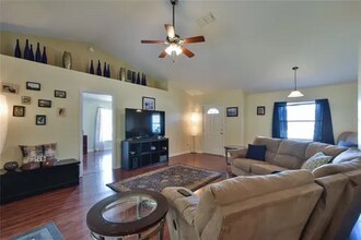 650 Silver Pass in Ocala, FL - Building Photo - Building Photo