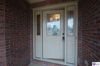 101 Vineland Pkwy Dr in Vine Grove, KY - Building Photo - Building Photo