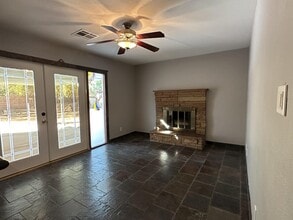 8745 Isola Dr in Las Vegas, NV - Building Photo - Building Photo