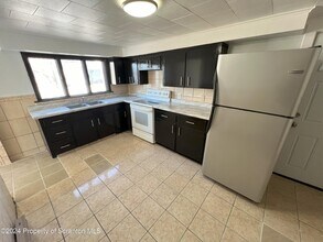 1136 Luzerne St in Scranton, PA - Building Photo - Building Photo