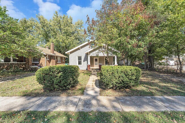 1017 W Chase St in Springfield, MO - Building Photo - Building Photo