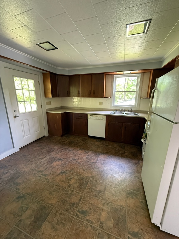 property at 283 River St