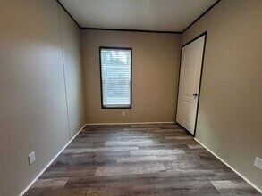 212 Peggy St in Conroe, TX - Building Photo - Building Photo