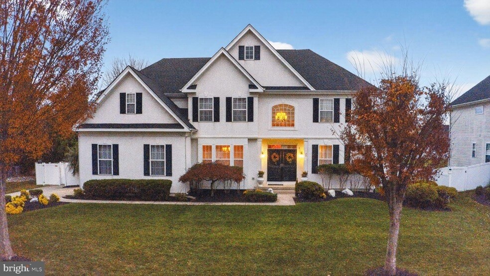 20 Jasmine Rd in Lumberton, NJ - Foto de edificio