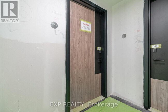 1007 The Queensway in Toronto, ON - Building Photo - Building Photo