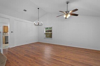 1516 White Oak Loop in Round Rock, TX - Building Photo - Building Photo